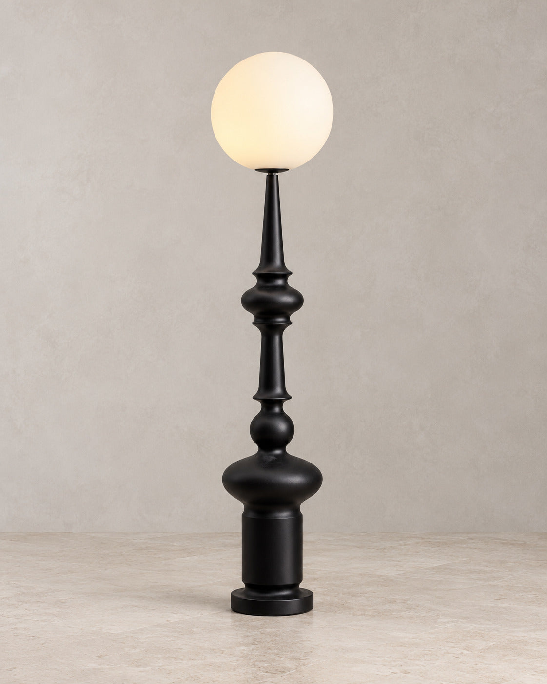 Baluster Floor Lamp – Ebony
